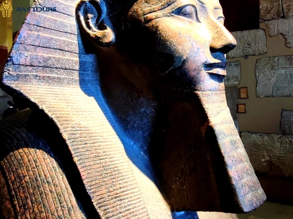 Private Cairo Tour from Hurghada – Giza Pyramids, Sphinx & Egyptian Museum