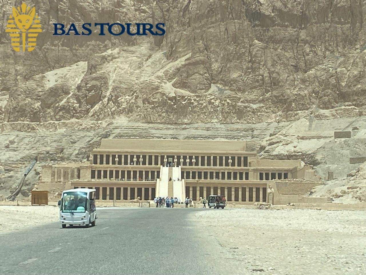 Day Egypt Travel Package: Luxor, Aswan & Desert Adventure