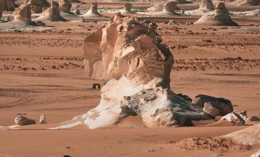 White Desert adventure