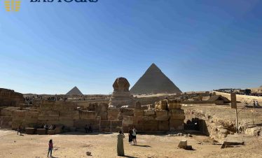 Pyramids of Giza