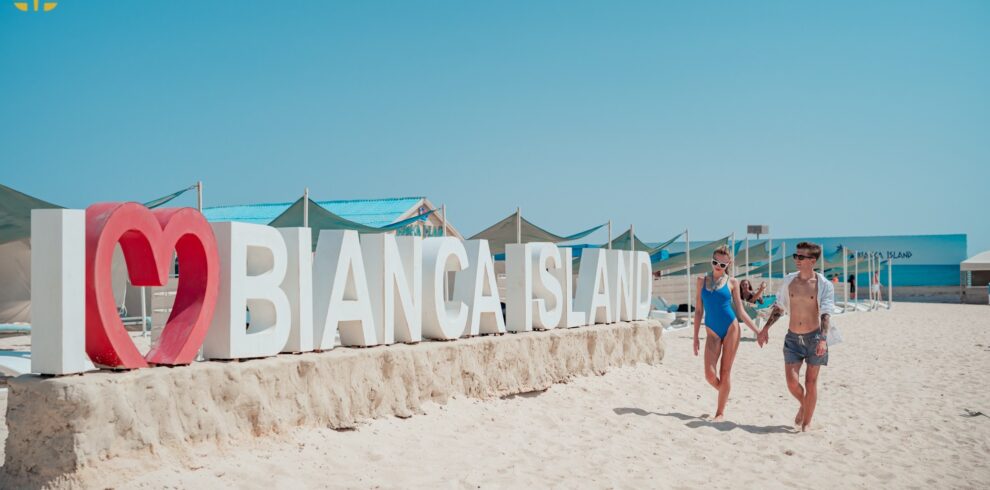 Bianca Island Snorkeling Trip from Hurghada with Lunch & Transfers